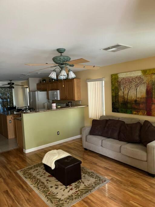 Vic'S 3 Bedroom 4Beds & Pool Centrally Located! Las Vegas Exterior photo